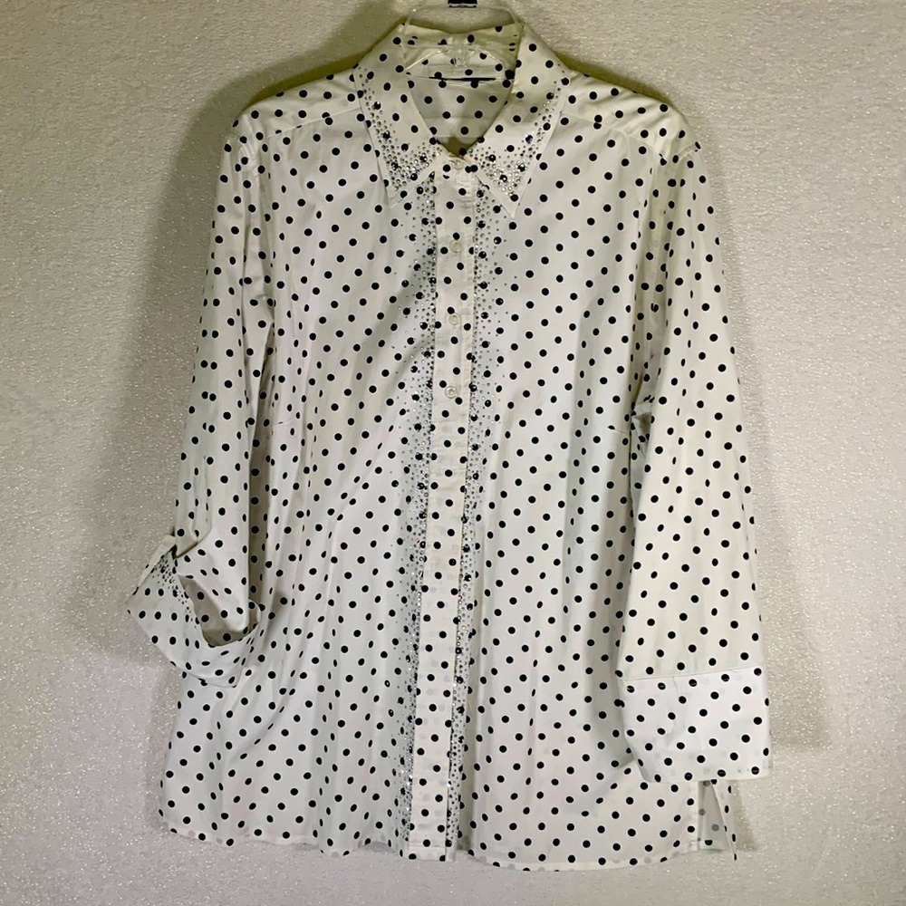 Unbranded Polk a dot black/white blouse